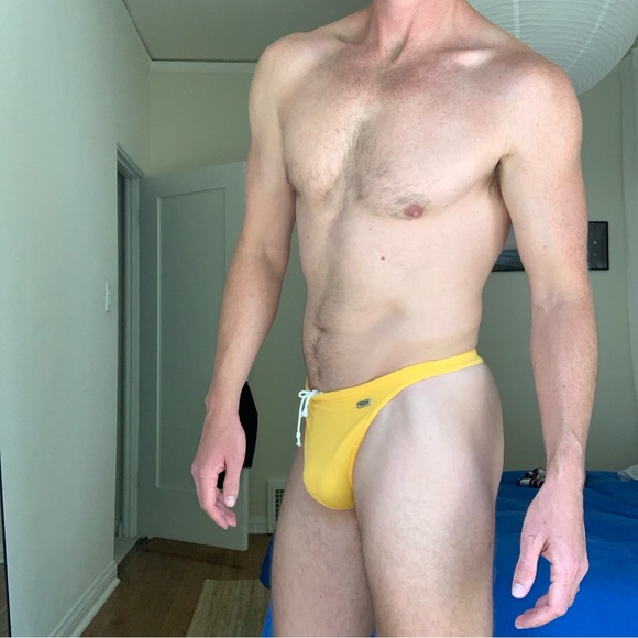 Vintage HOM Swim Thong Yellow - Picture 2 of 2